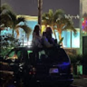 Meet your Posher, Joleen march